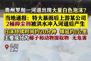 瞎投！克莱半场8中2&三分7中1拿7分2篮板